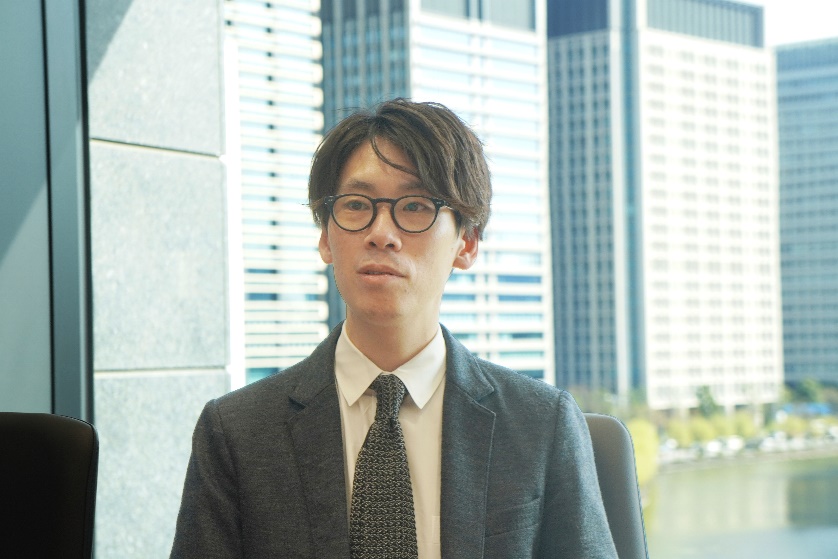 Mr. Kojima,
Division Chief
IT Services Division